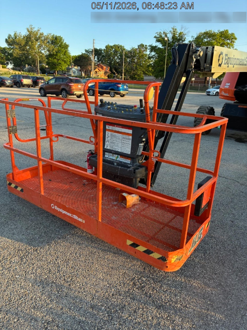 2025 JLG 660SJ