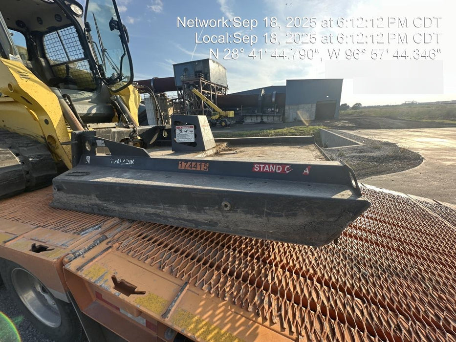 2021 PALADIN 30372A-0022