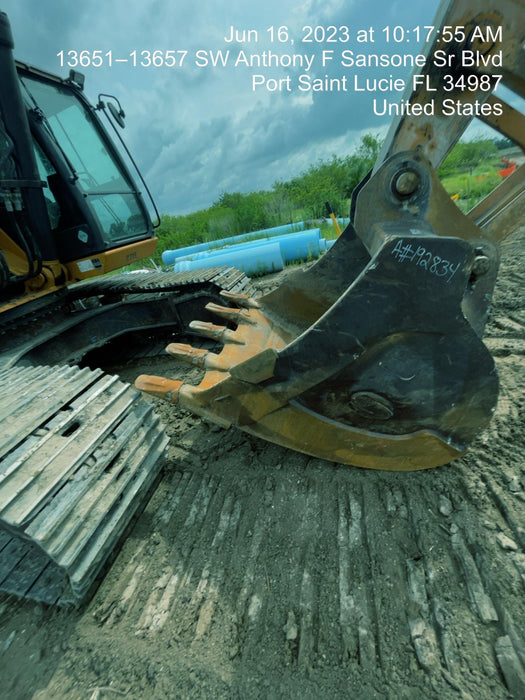 2014 STRICKLAND 66" Bucket- Strickland