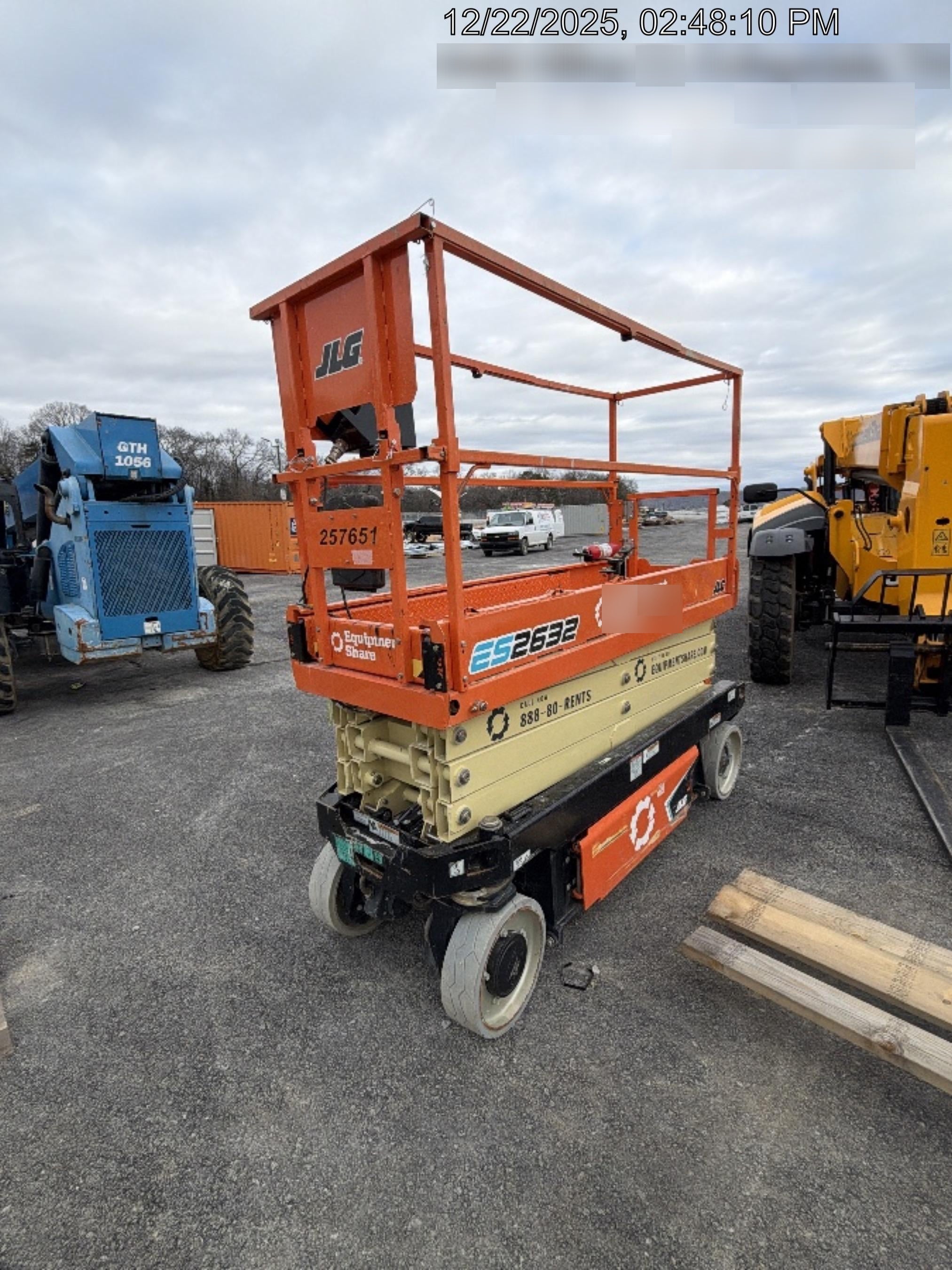 2022 JLG ES2632