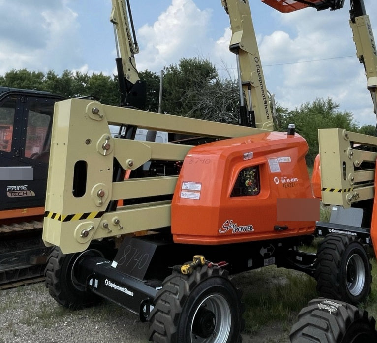 2024 JLG 450AJ