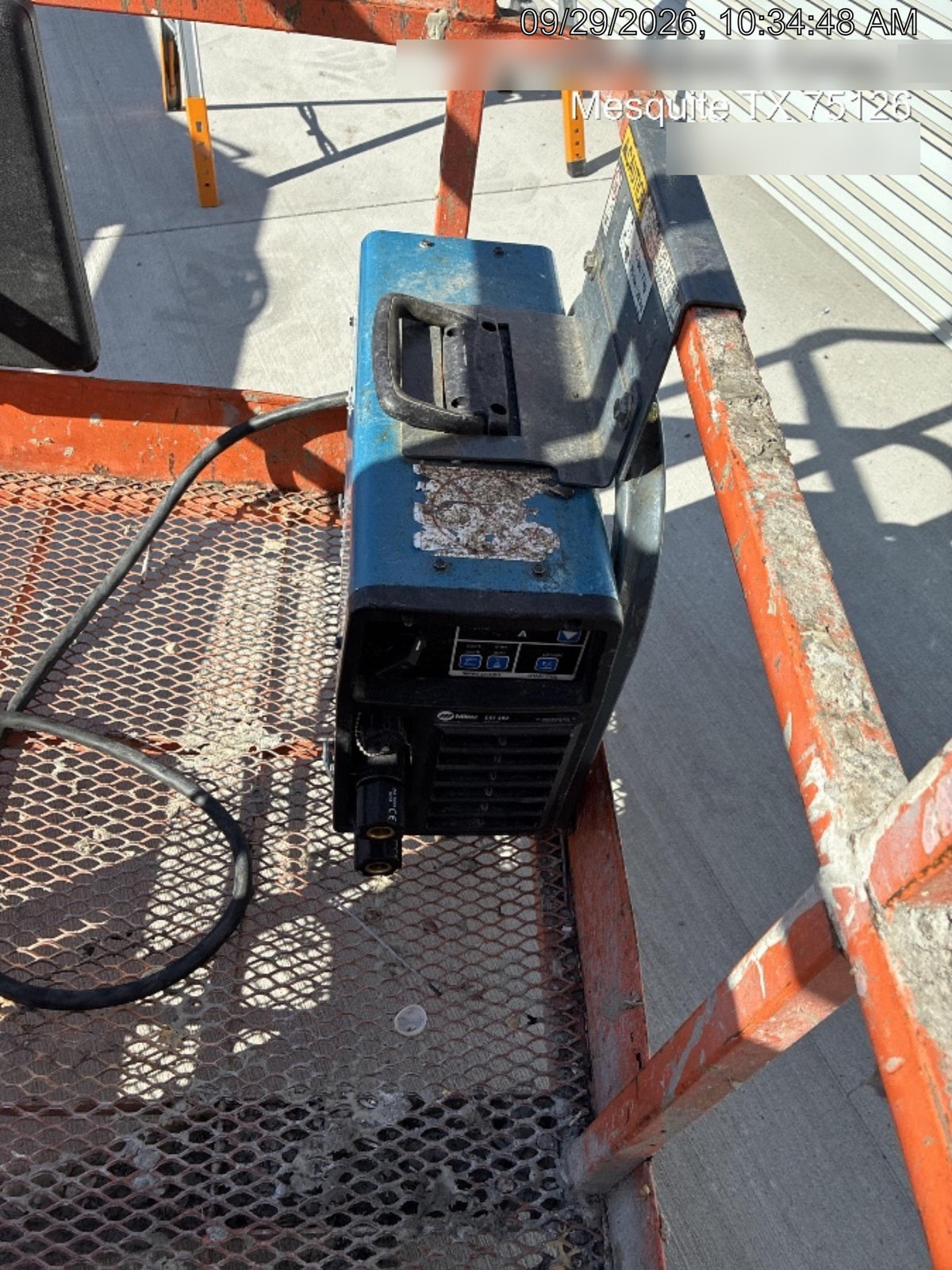 2025 MILLER ELECTRIC CST-282