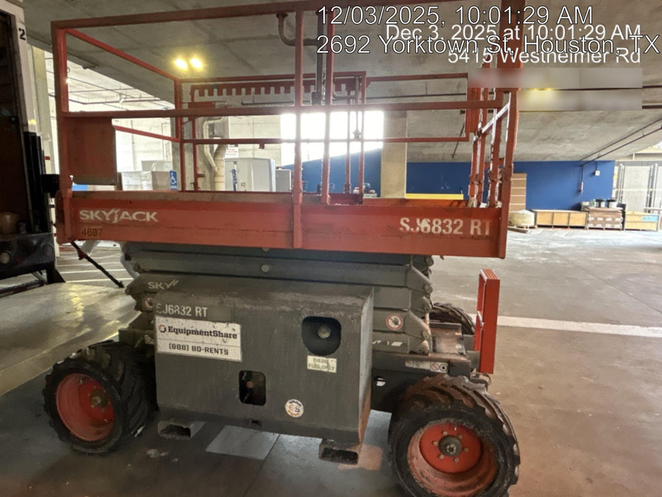2017 SKYJACK SJ6832 RT