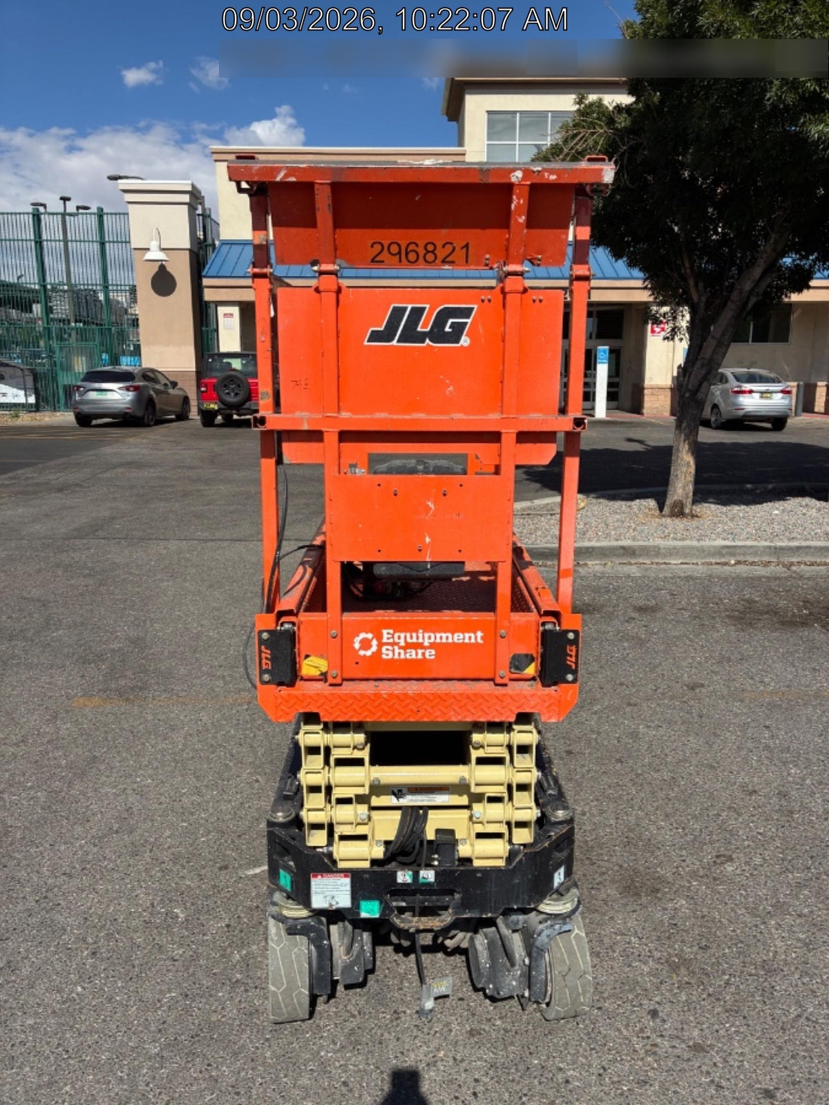2023 JLG ES1932
