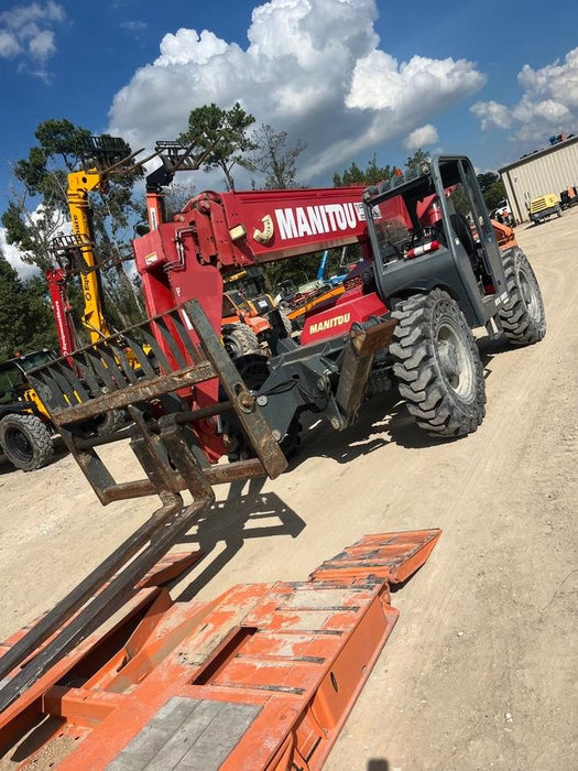 2018 Manitou MTA10055 Manitou MTA10055 - Canopy, Worklights, Beacon, 66" Carriage, 60" Forks, Solid Tires, Aux Hydraulics