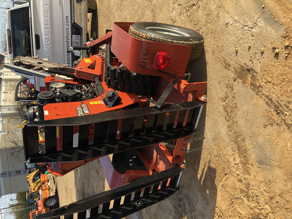2019 DITCH WITCH S3C