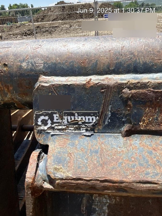 2019 BOBCAT 74" Rock Bucket - Bobcat