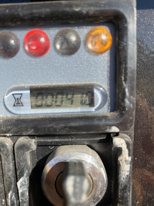 2021 Vac-Tron LP573XDT T4 Koehler Diesel Engine, 500 Gallon Debris Tank, x2 100 Gallon Water Tanks