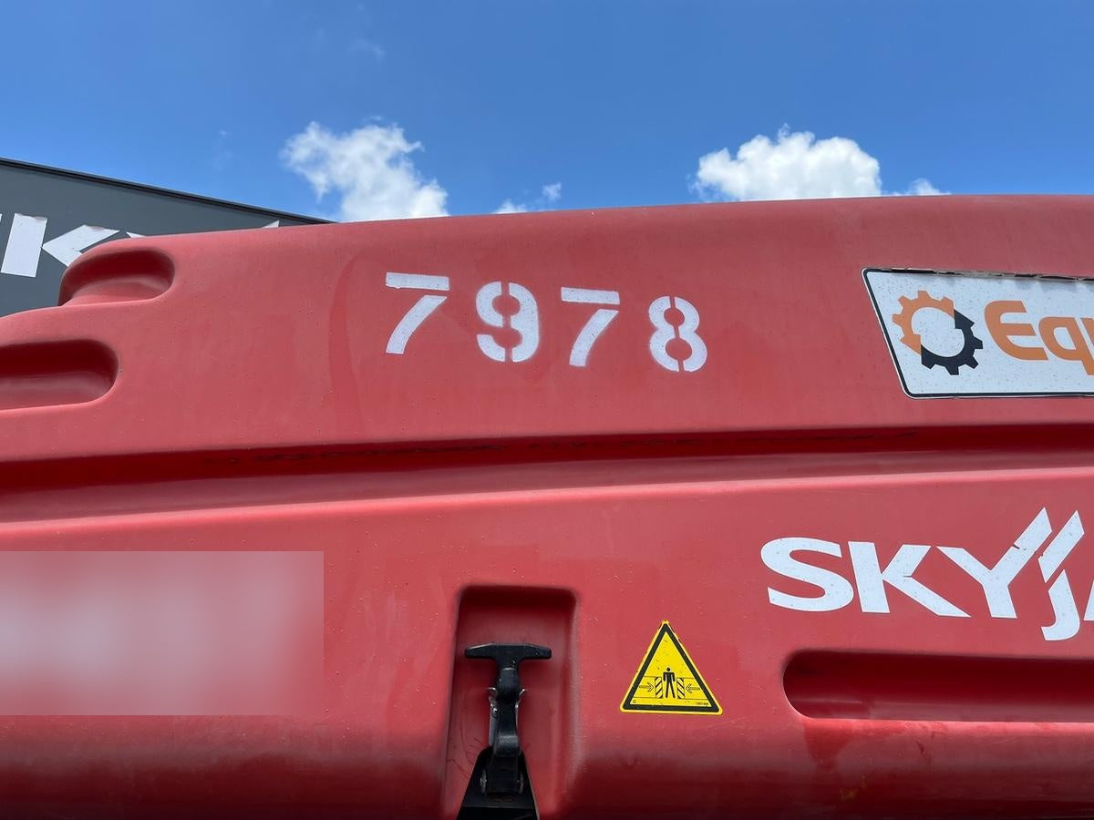 2018 SKYJACK SJ45T+