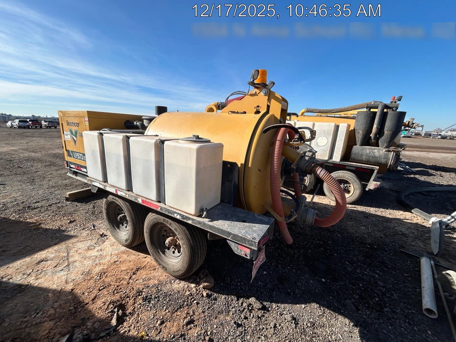 2022 Vac-Tron LP573XDT T4 Koehler Diesel Engine, 500 Gallon Debris Tank, x2 100 Gallon Water Tanks