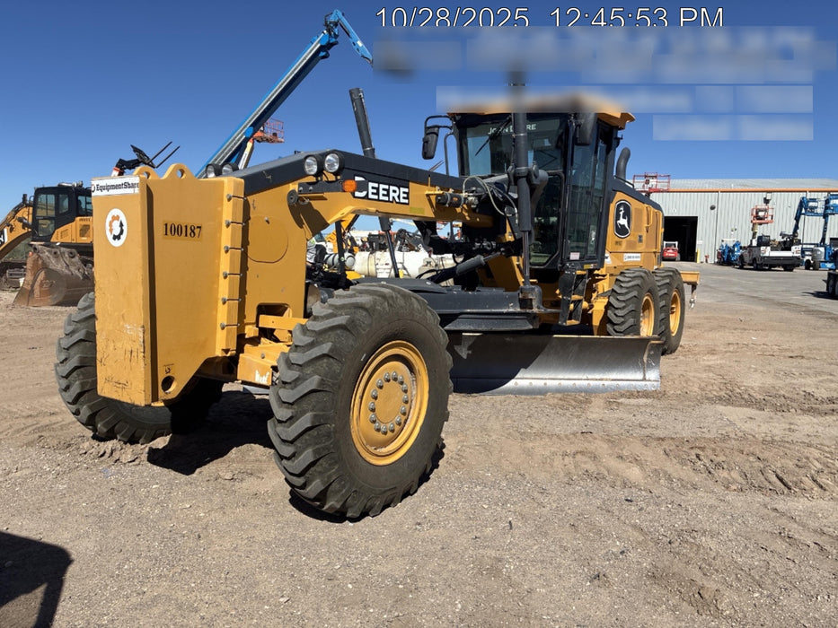 2020 JOHN DEERE 672G