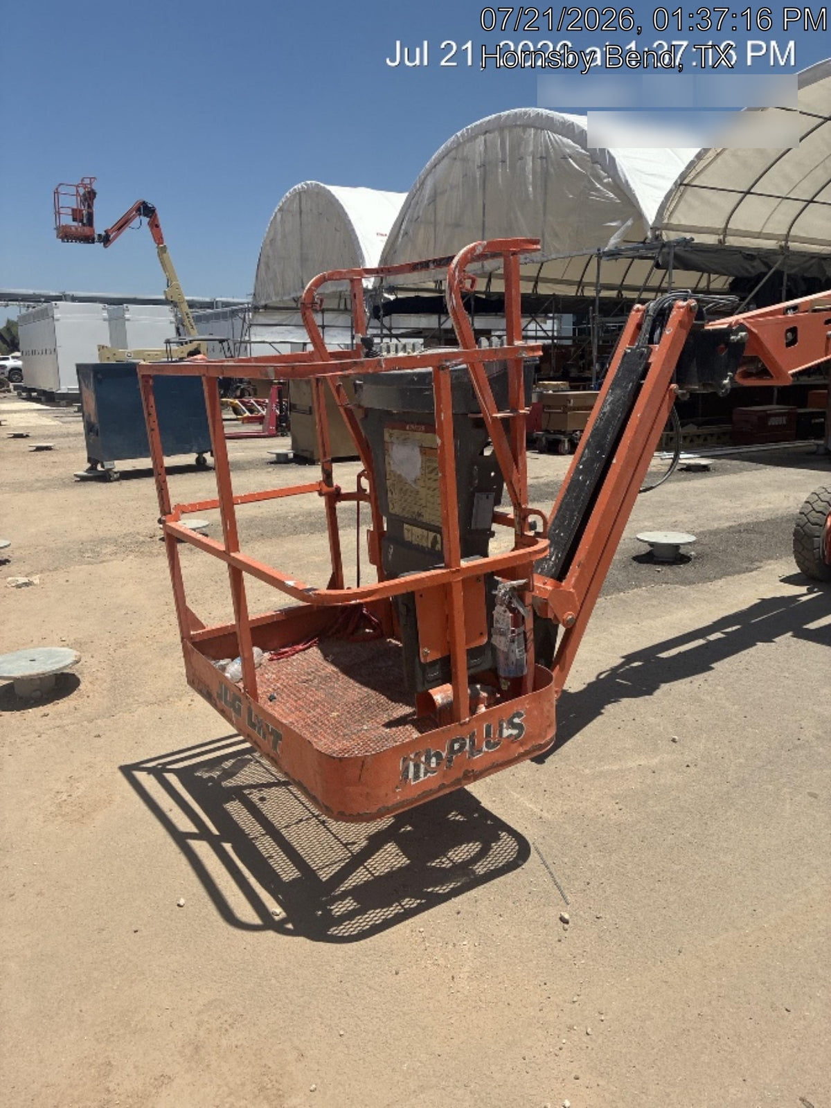 2019 JLG E400AJPN