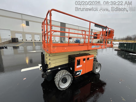 2021 JLG ERT4069