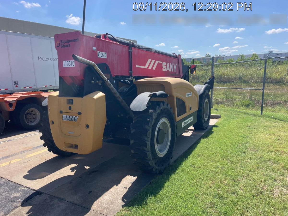 2021 SANY STH1056