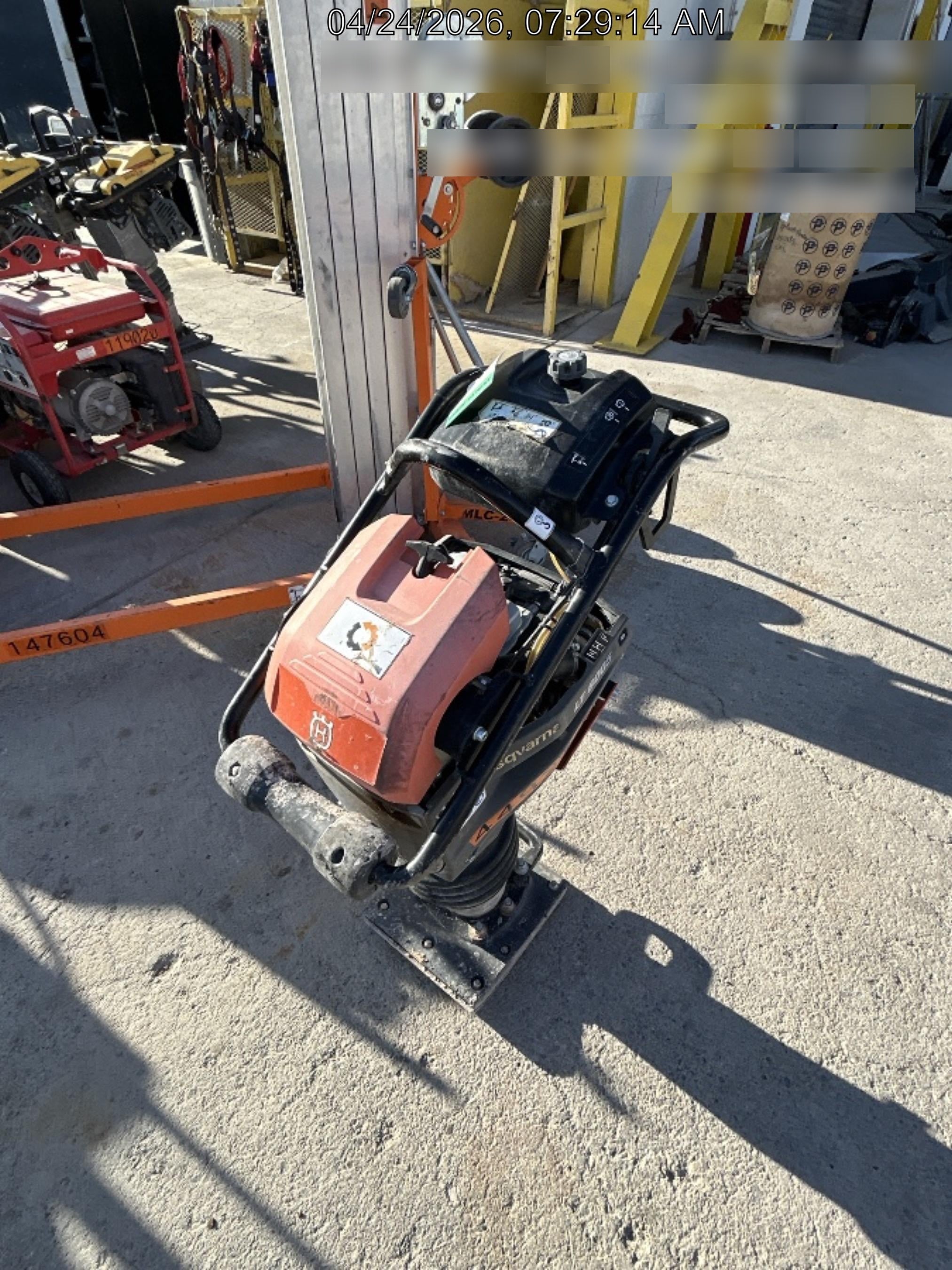 2024 HUSQVARNA LT6005