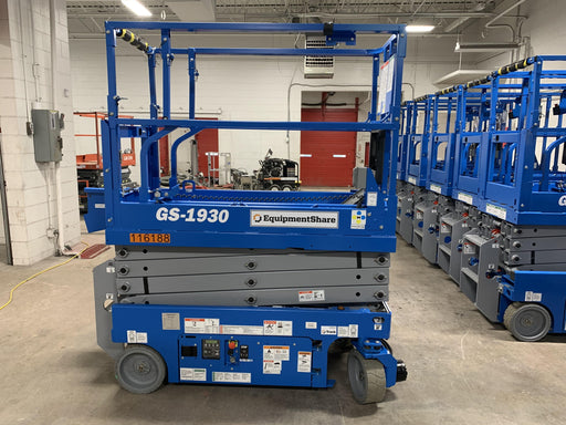 2020 Genie GS-1930 Solid Non Marking Tires, Beacon, Folding rails with half height swing gate