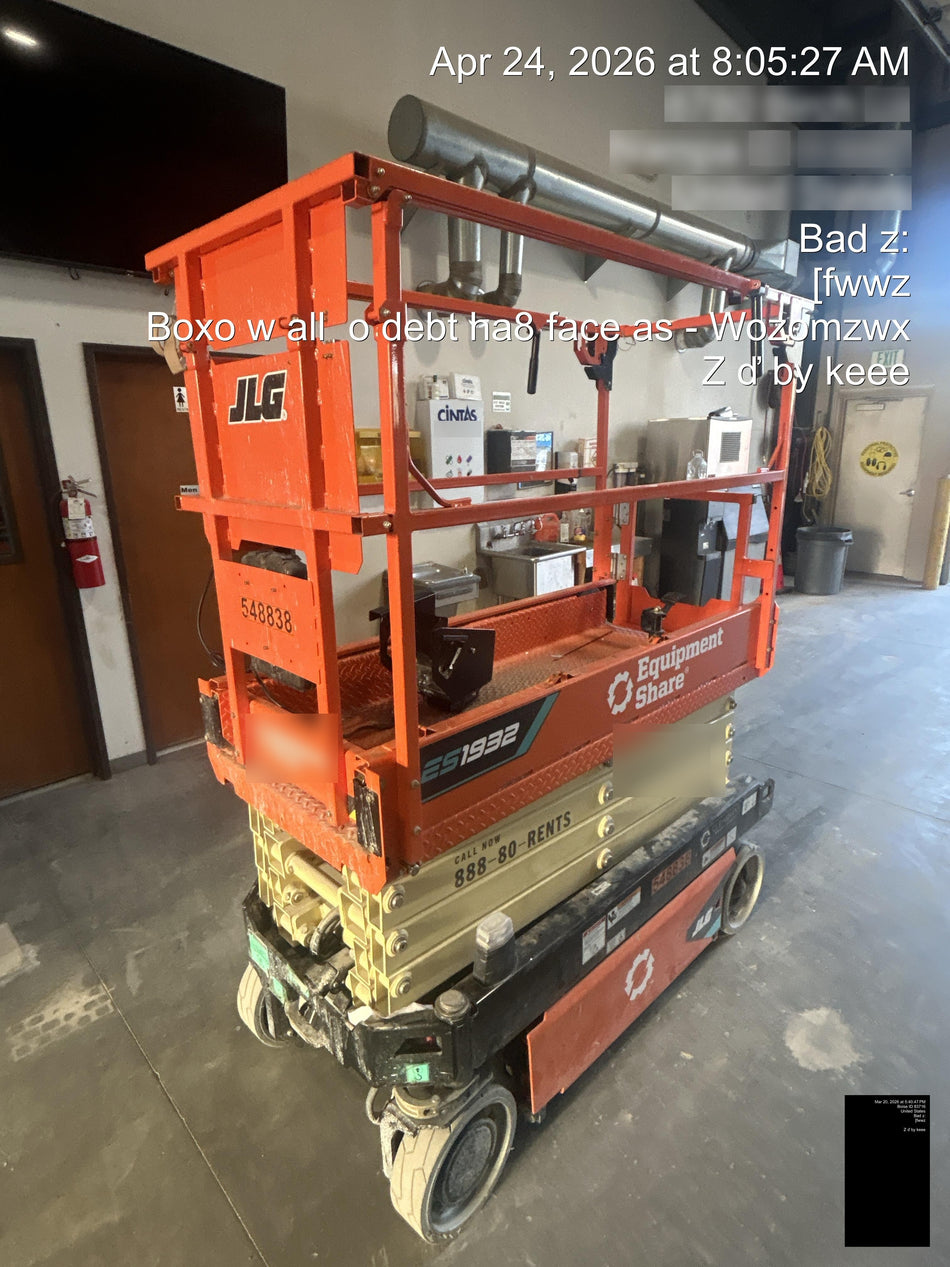 2025 JLG ES1932
