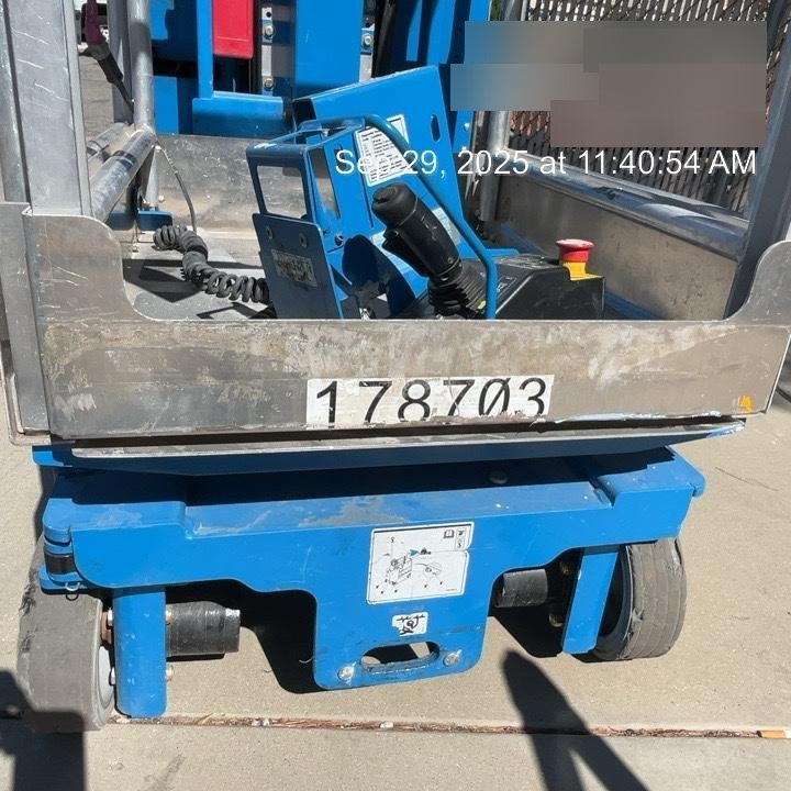 2021 GENIE GR-20