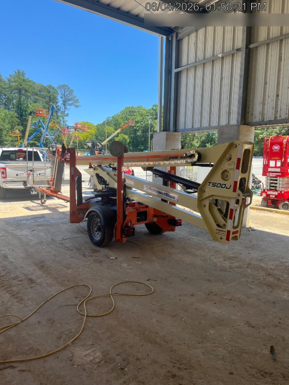 2022 JLG T500J