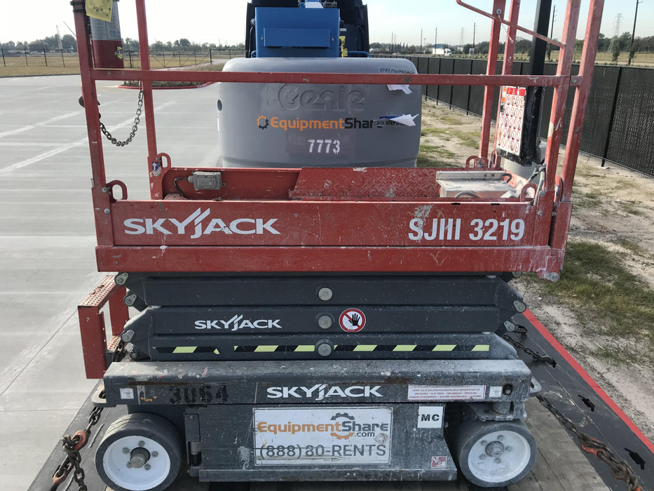 2017 Skyjack SJIII-3219 Standard