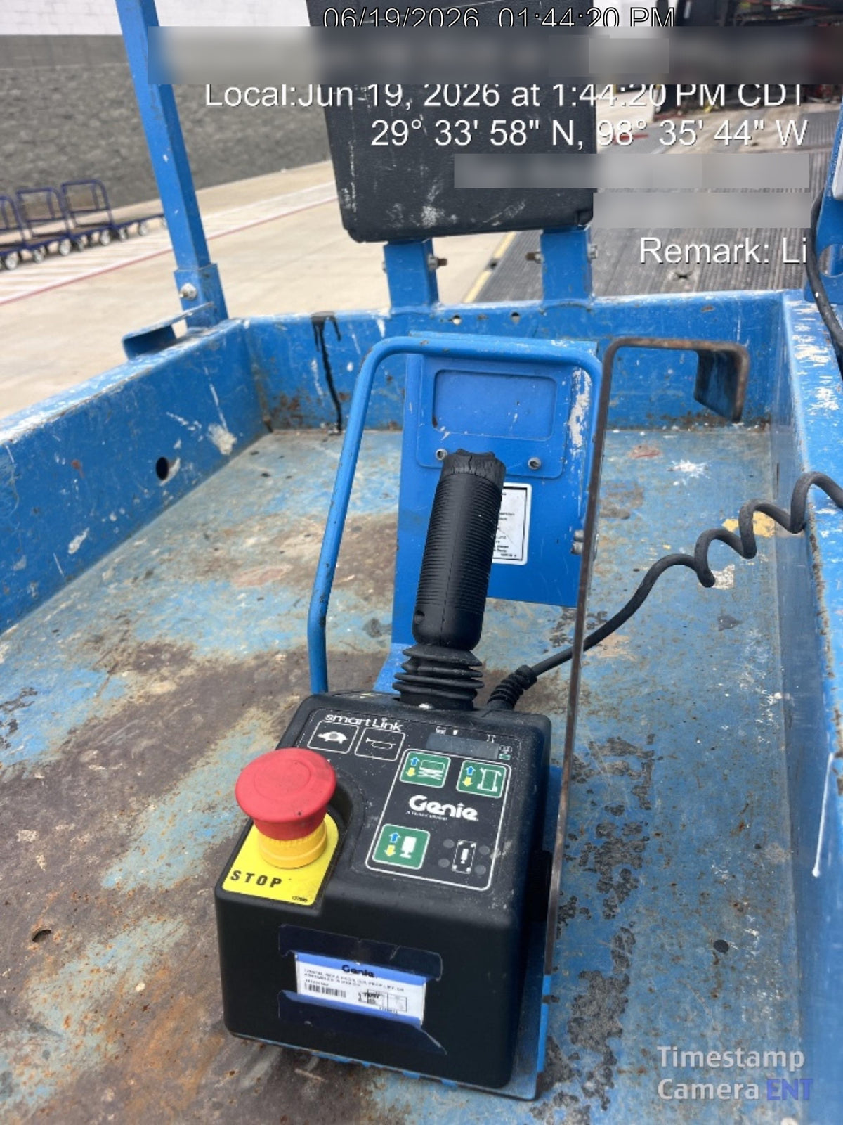 2017 Genie GS-3232 Genie GS3232 Lift w/Folding Rails and Swing Gate