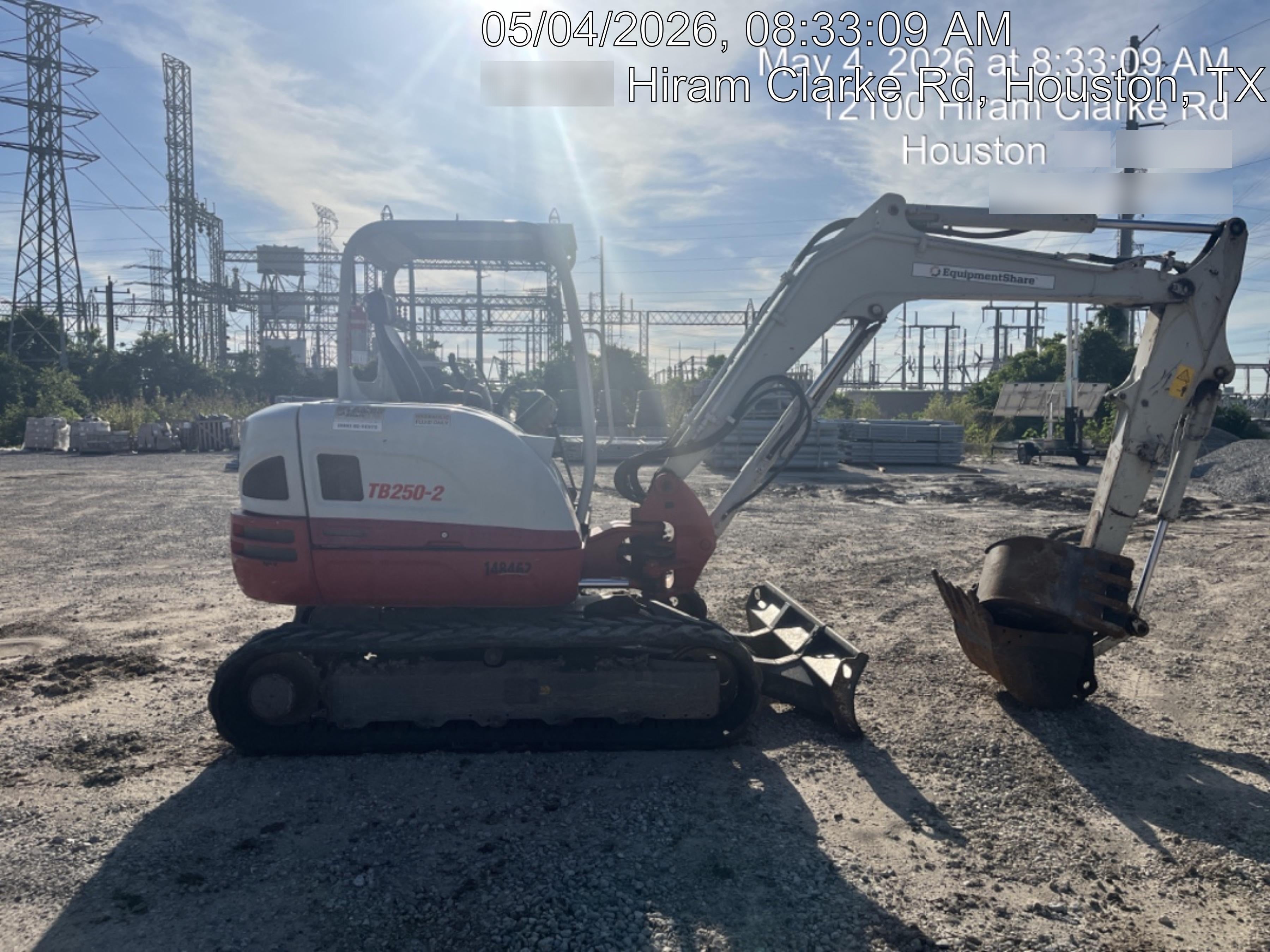 2021 TAKEUCHI TB250-2