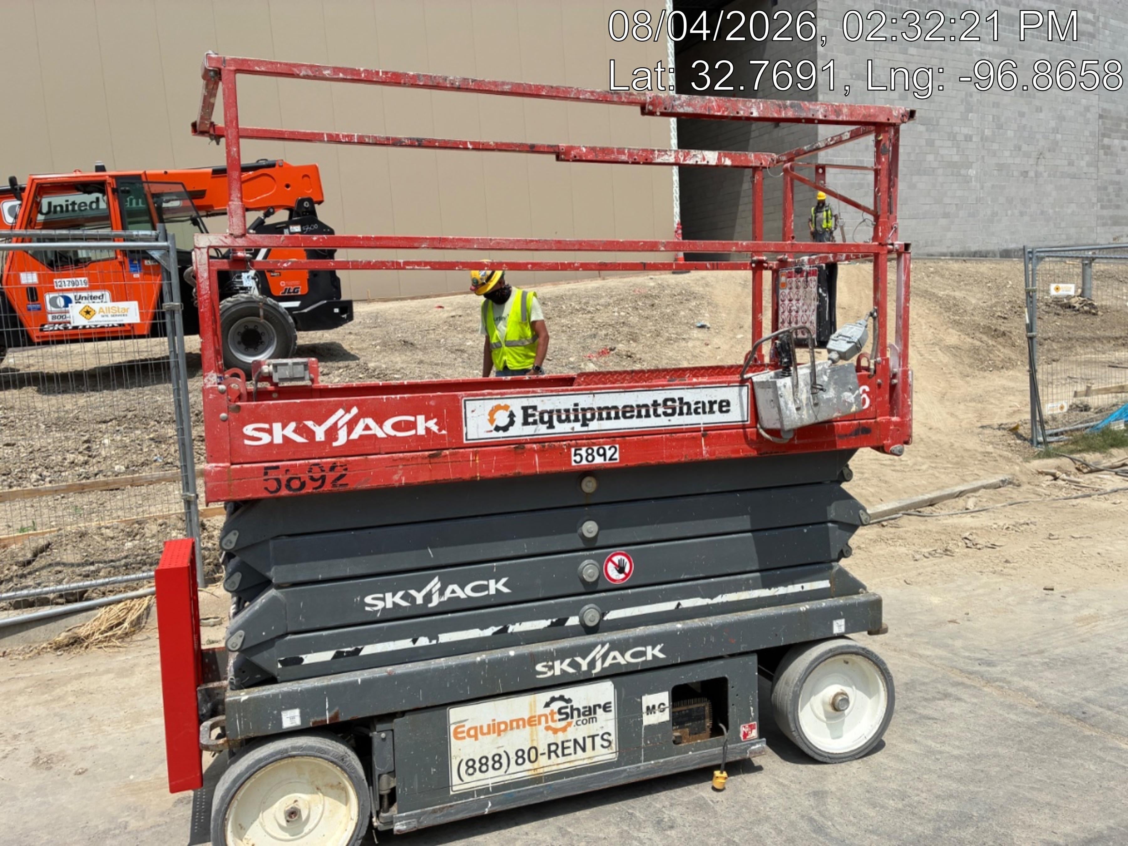 2017 Skyjack SJIII-3226 Skyjack SJ3226, Trojan Battery Set, Extended Warranty 5yr/5k hr