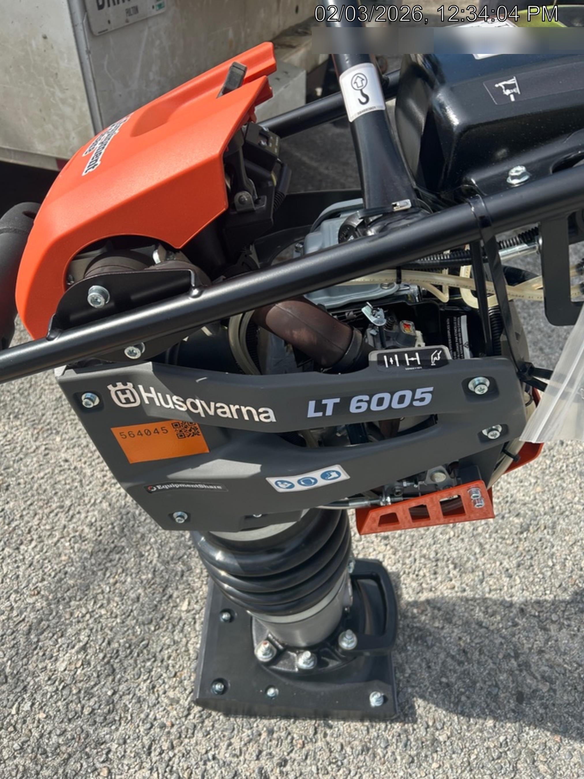 2025 HUSQVARNA LT6005