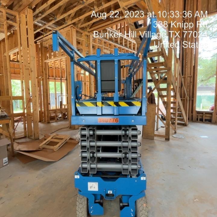 2023 GENIE GS-3232