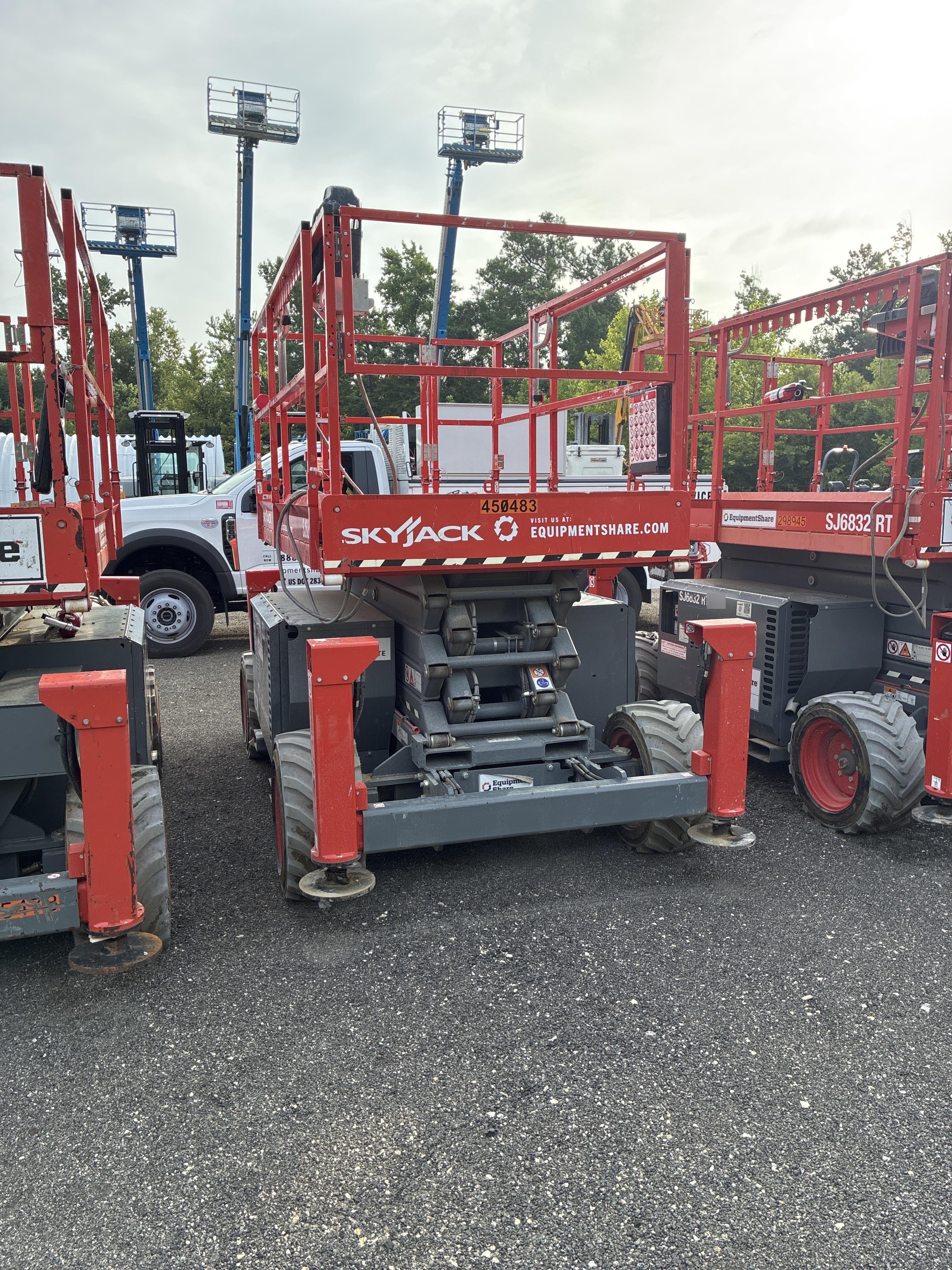 2024 SKYJACK SJ6832 RT