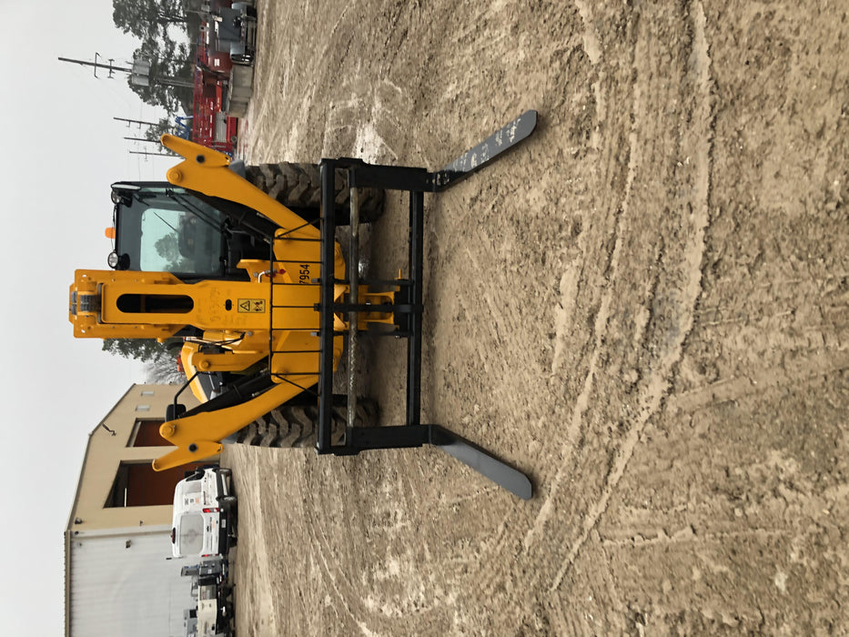 2020 JCB 510-56 Cab/Heat/Air, Solid Tires, Work Lights, Beacon, Aux Hydraulics, Back up Alarm, Lifting Eye, ES Decals