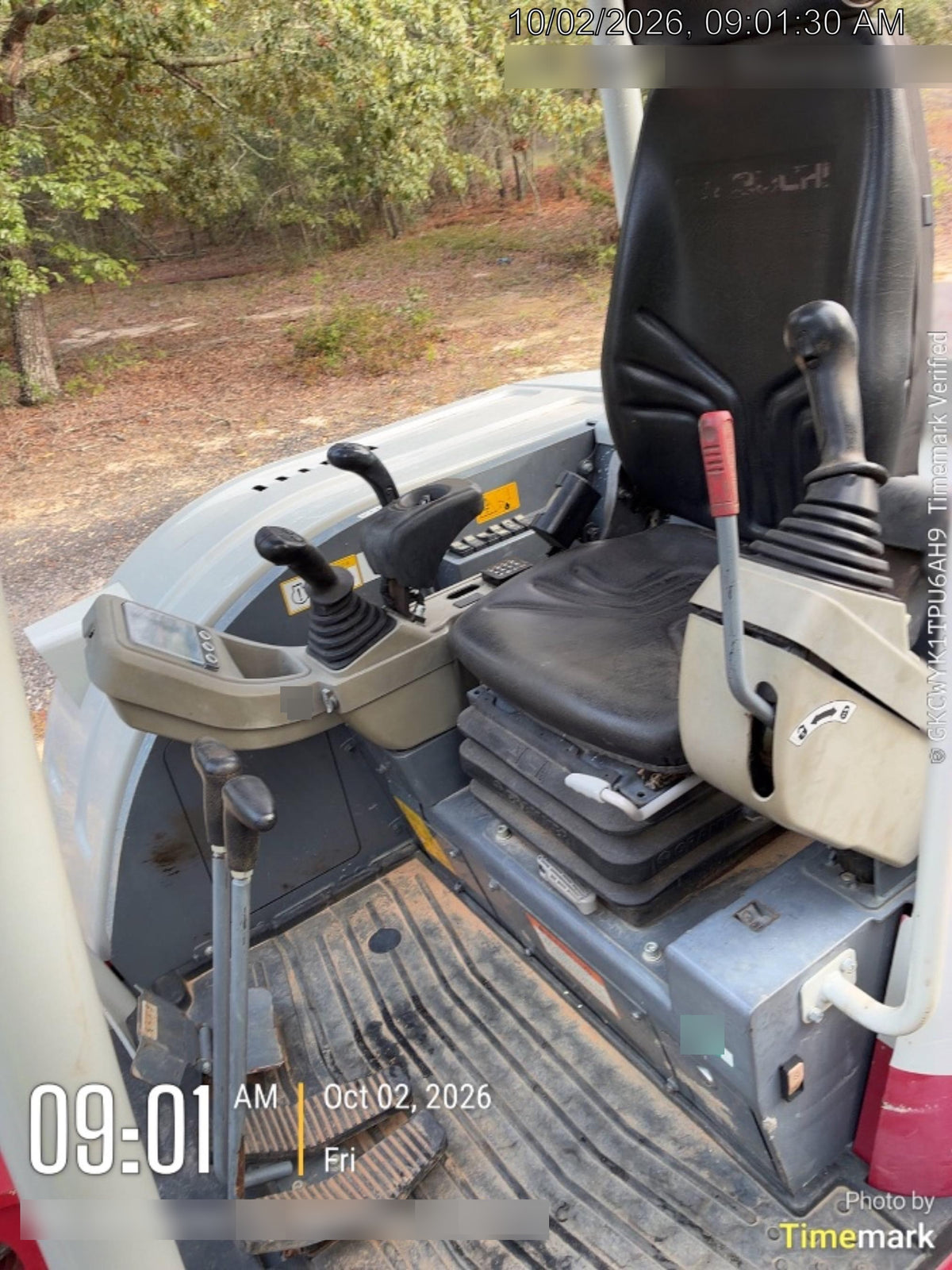 2022 TAKEUCHI TB250-2R