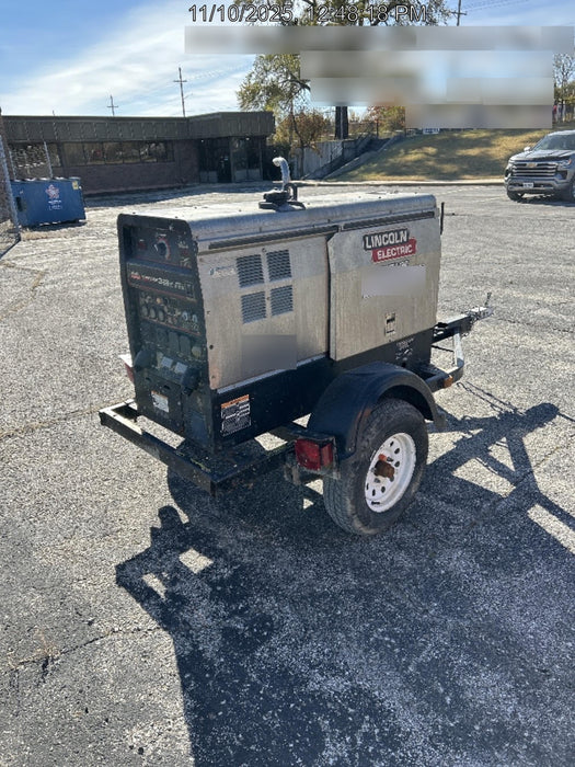 2019 Lincoln Electric Vantage 322 Ready-Pak 3, Two Wheel Trailer, Fender and Light Kit, Cable Rack