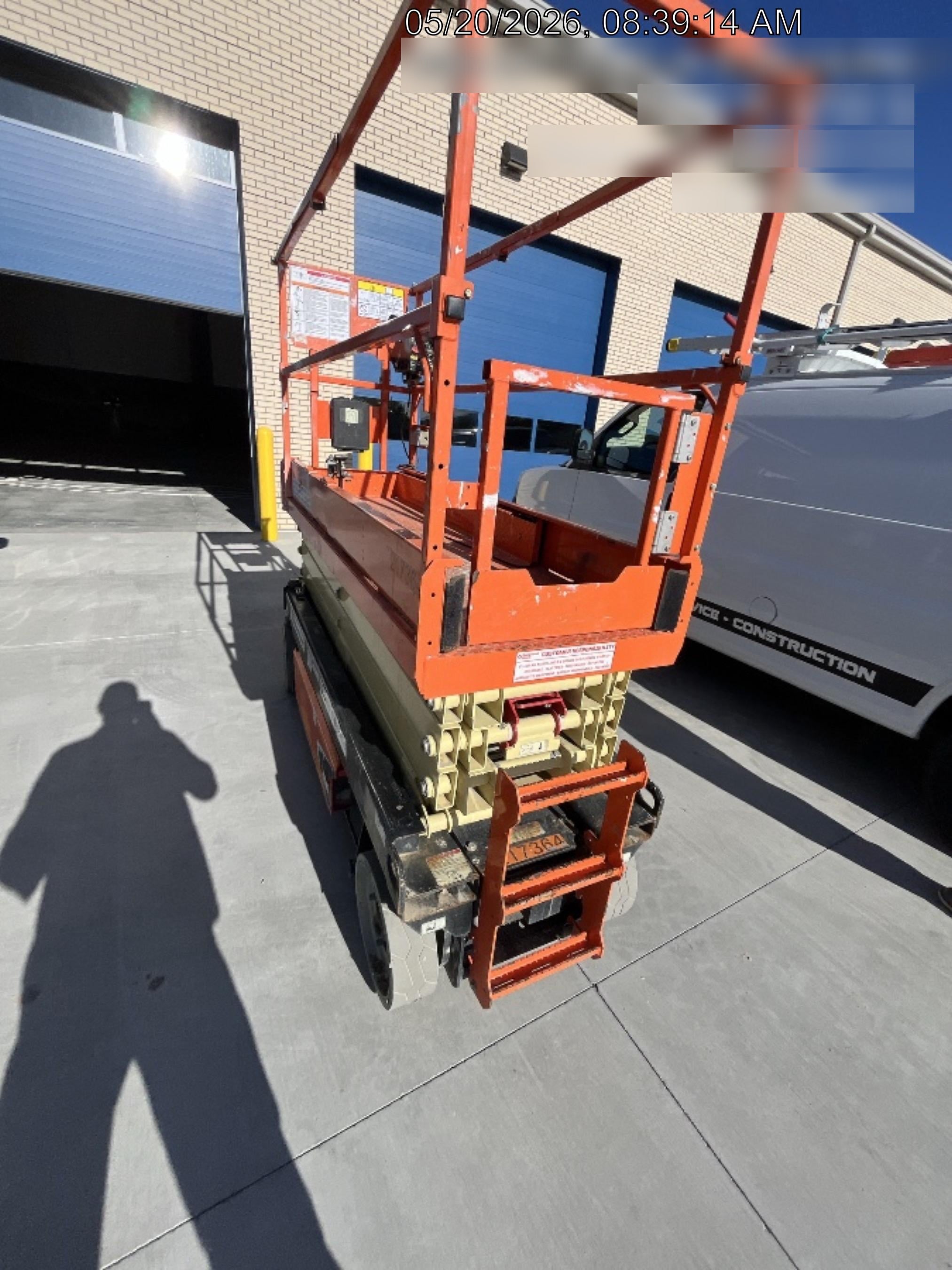 2022 JLG ES2632