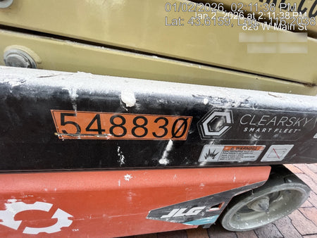 2025 JLG ES1932