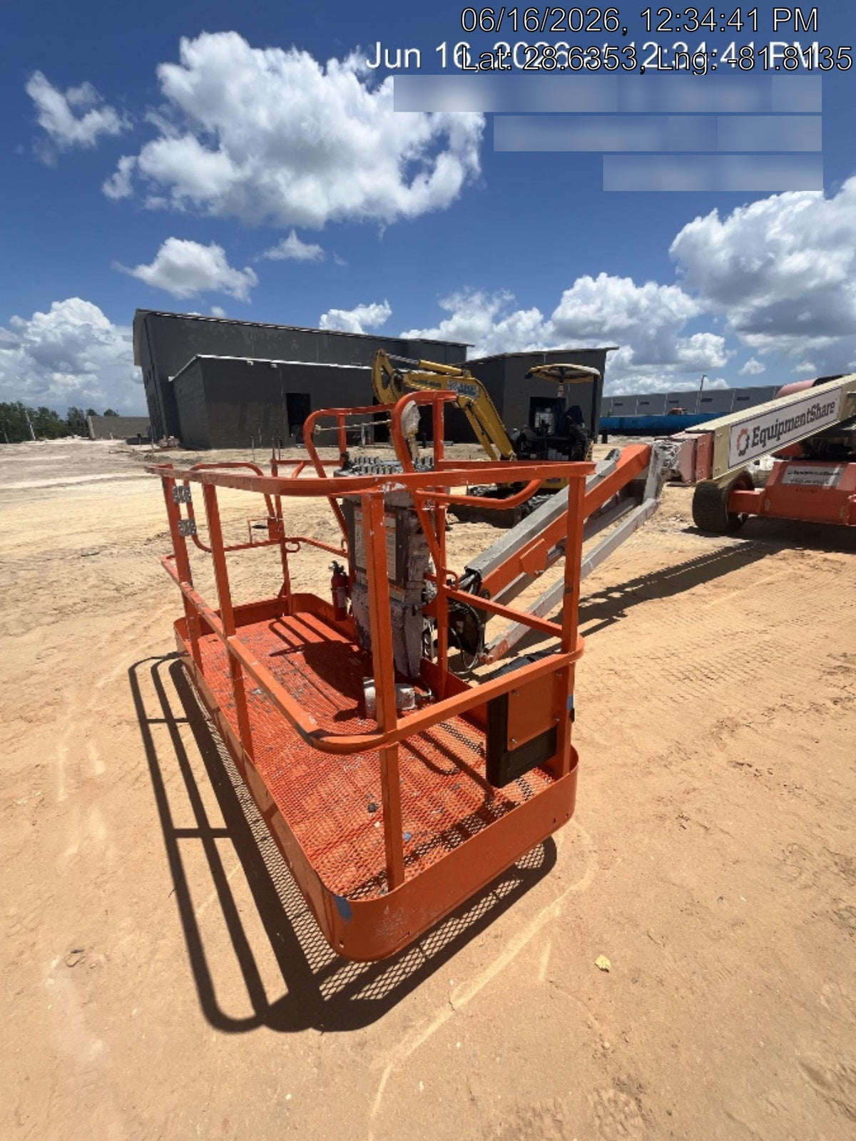 2021 JLG 660SJ