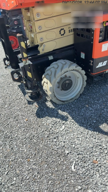 2022 JLG RT3369