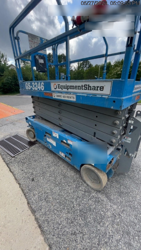 2022 GENIE GS-3246