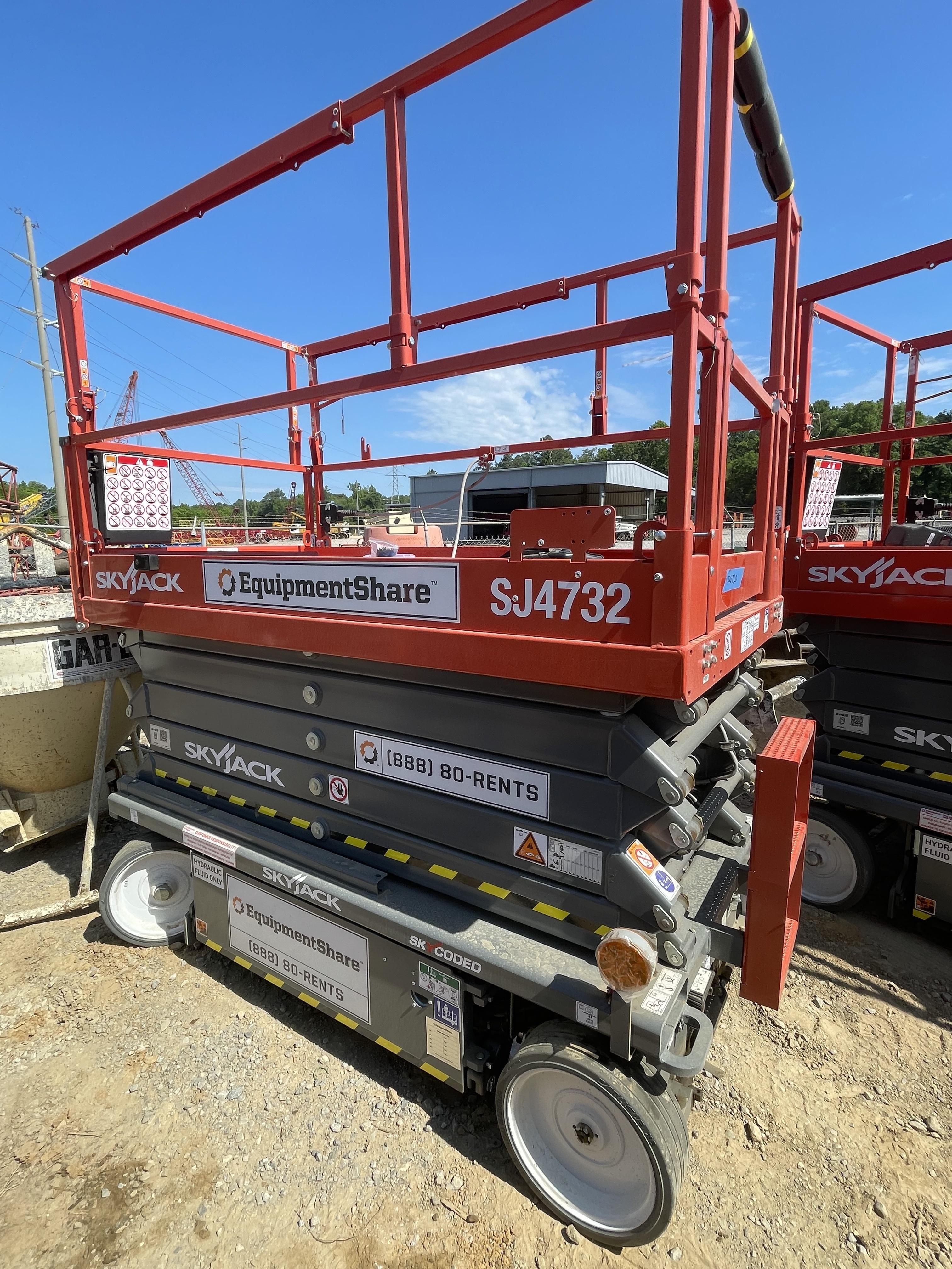 2022 SKYJACK SJ4732