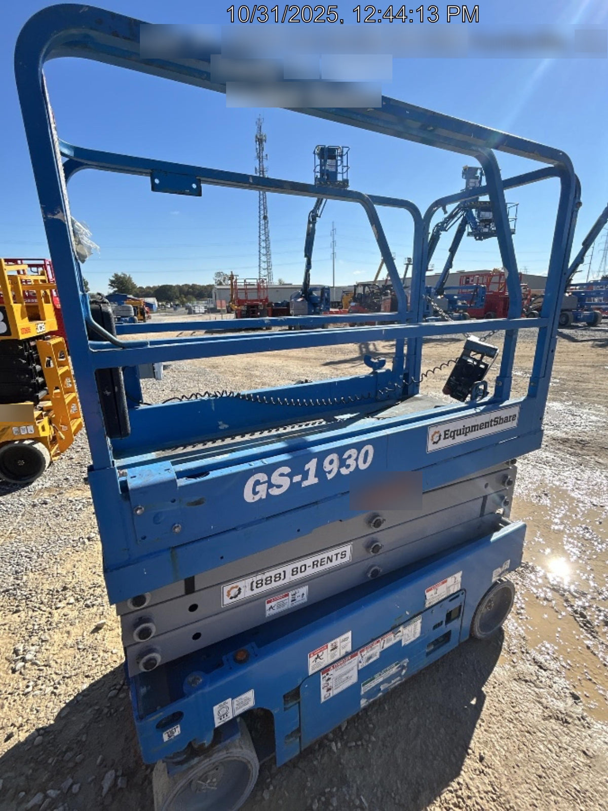 2023 GENIE GS-1932