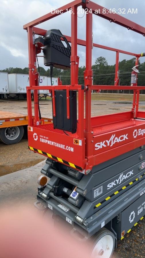 2024 SKYJACK SJ3226
