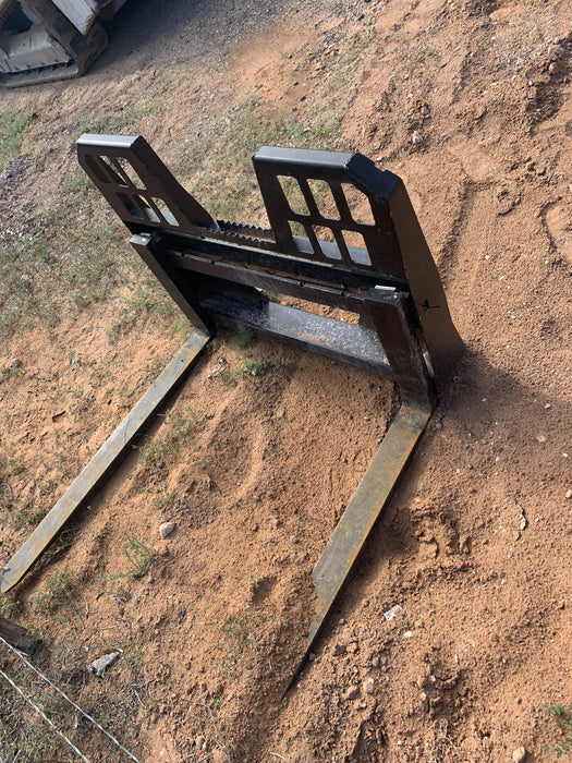 2021 FEMA 72" Skid Steer Forks FEMA