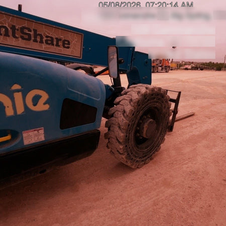 2017 Genie GTH-844 Genie GTH 844, Solid Tires, 60" carriage, Open ROPS