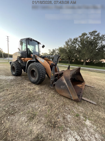 2022 PEMBERTON 72" Utility Forks
