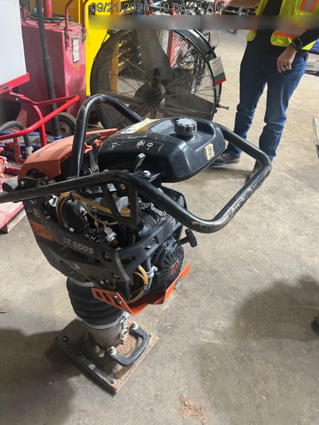 2025 HUSQVARNA LT6005