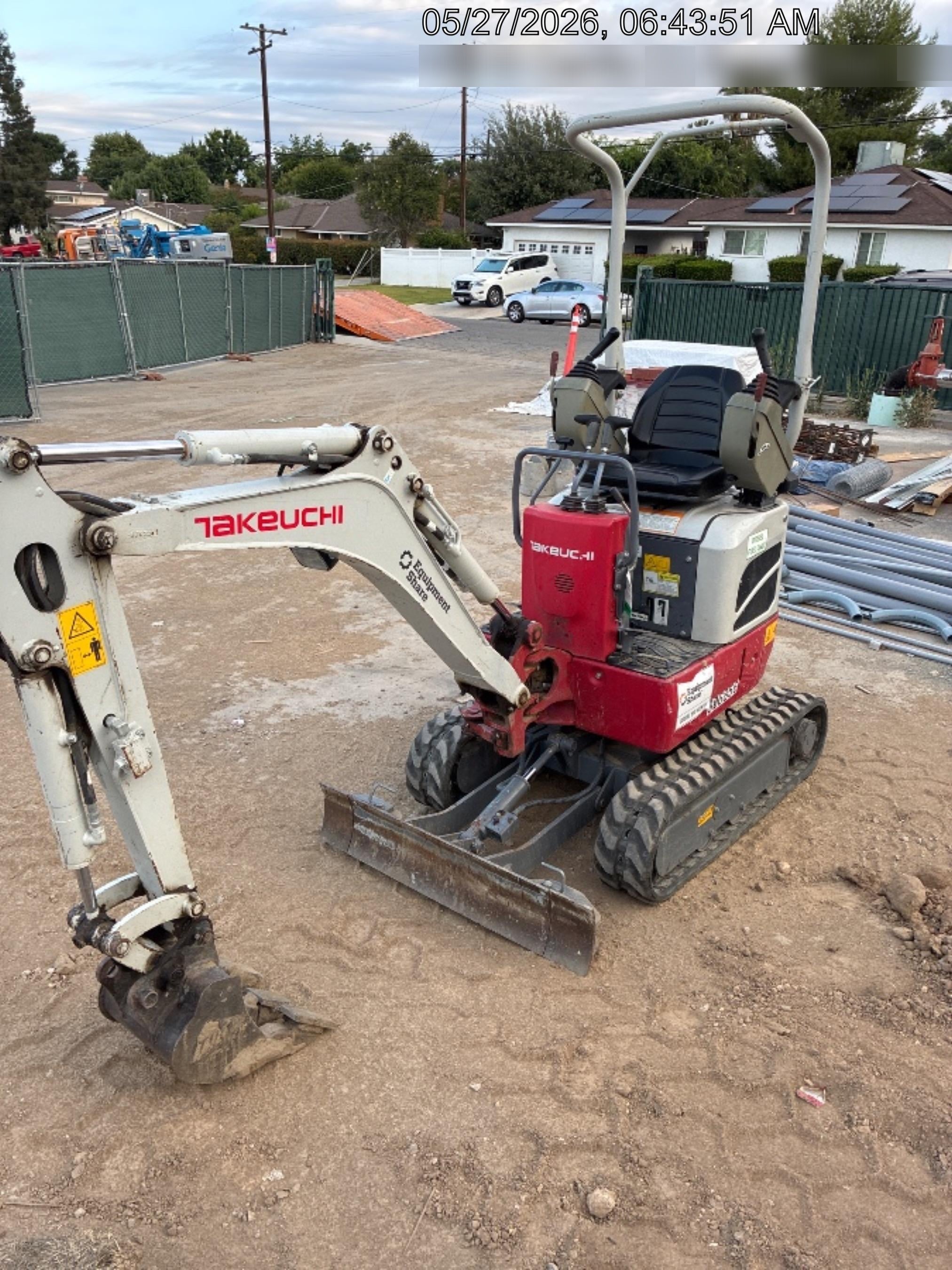 2023 TAKEUCHI TB210R