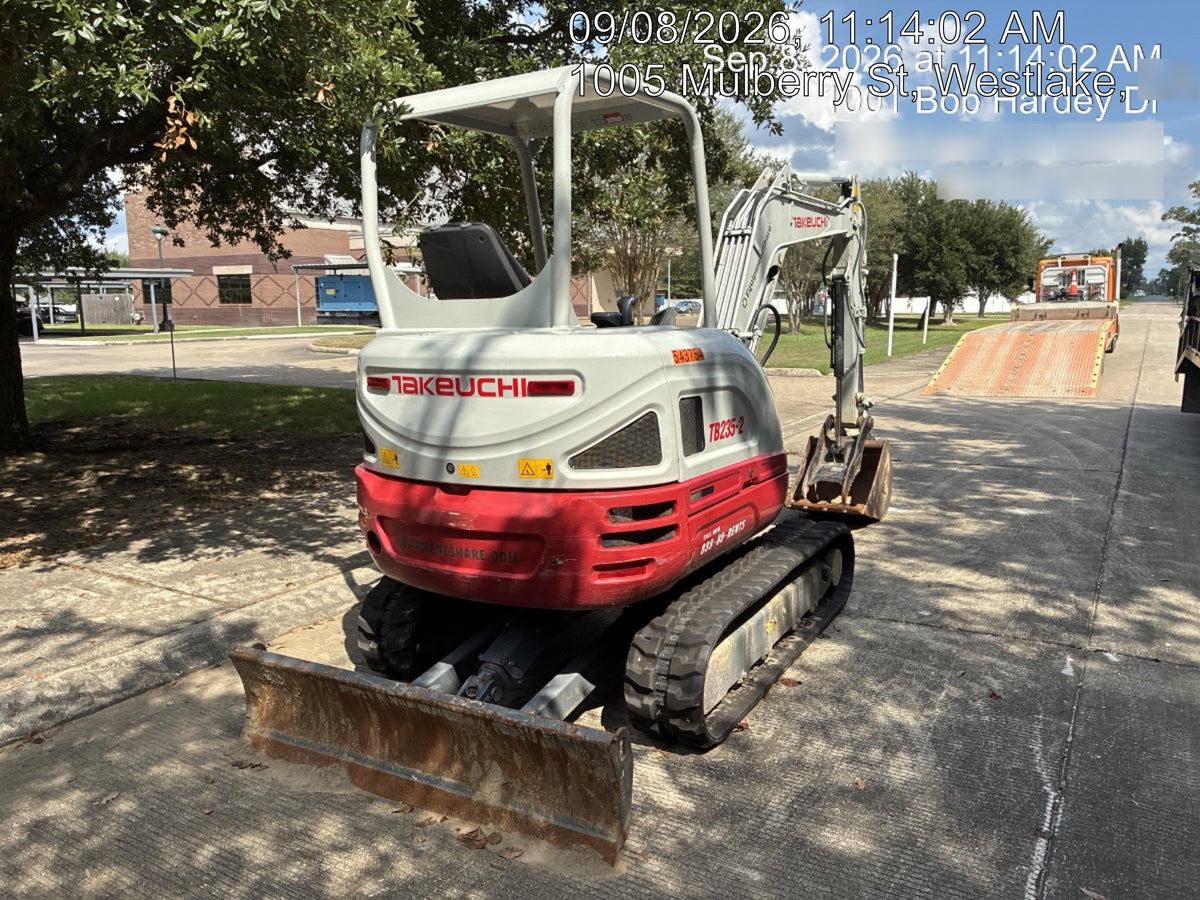2025 TAKEUCHI TB235-2R