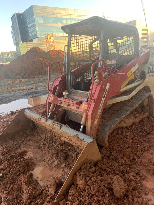 2022 TAKEUCHI TL8R2-R