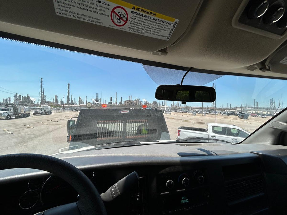 2025 CHEVROLET Express Van - Rental