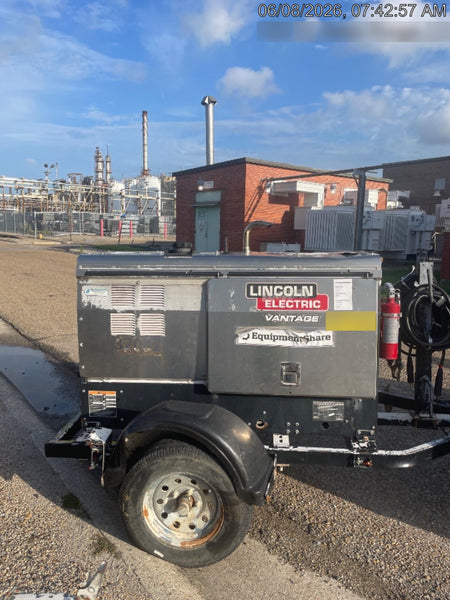 2019 Lincoln Electric Vantage 322 Welder Ready-Pak 3, Two wheel trailer, Fender and Light kit, Cable Rack